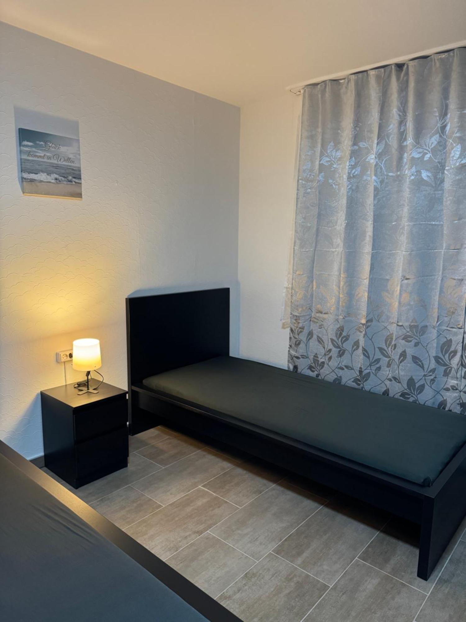 Laras Voll Ausgestattete Gartenwohnung Mit Wlan Und Tv Werne Exterior photo