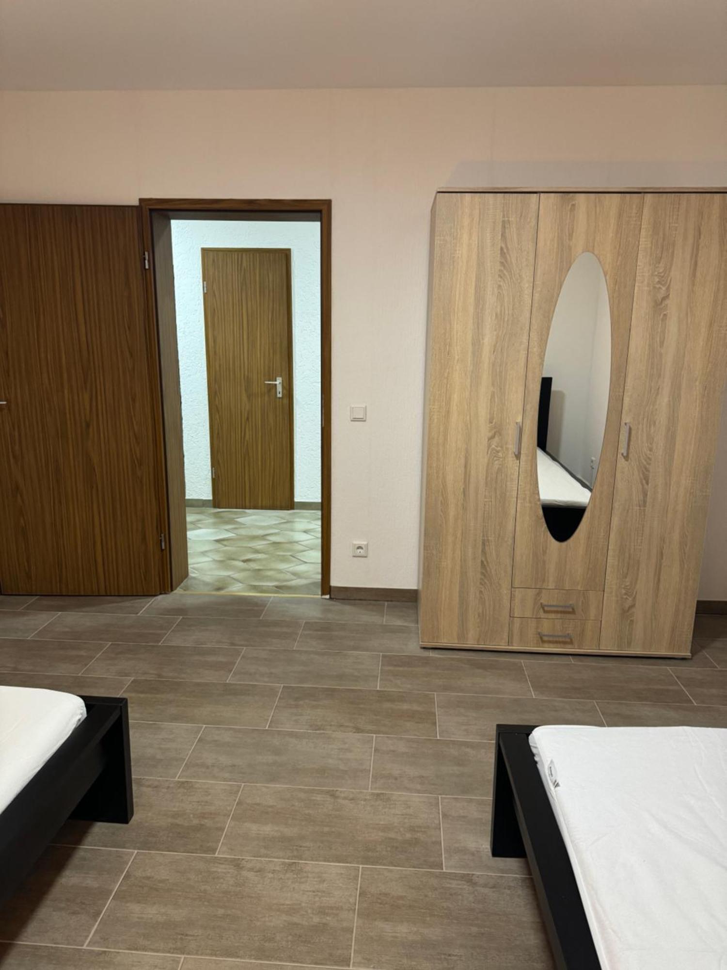 Laras Voll Ausgestattete Gartenwohnung Mit Wlan Und Tv Werne Exterior photo