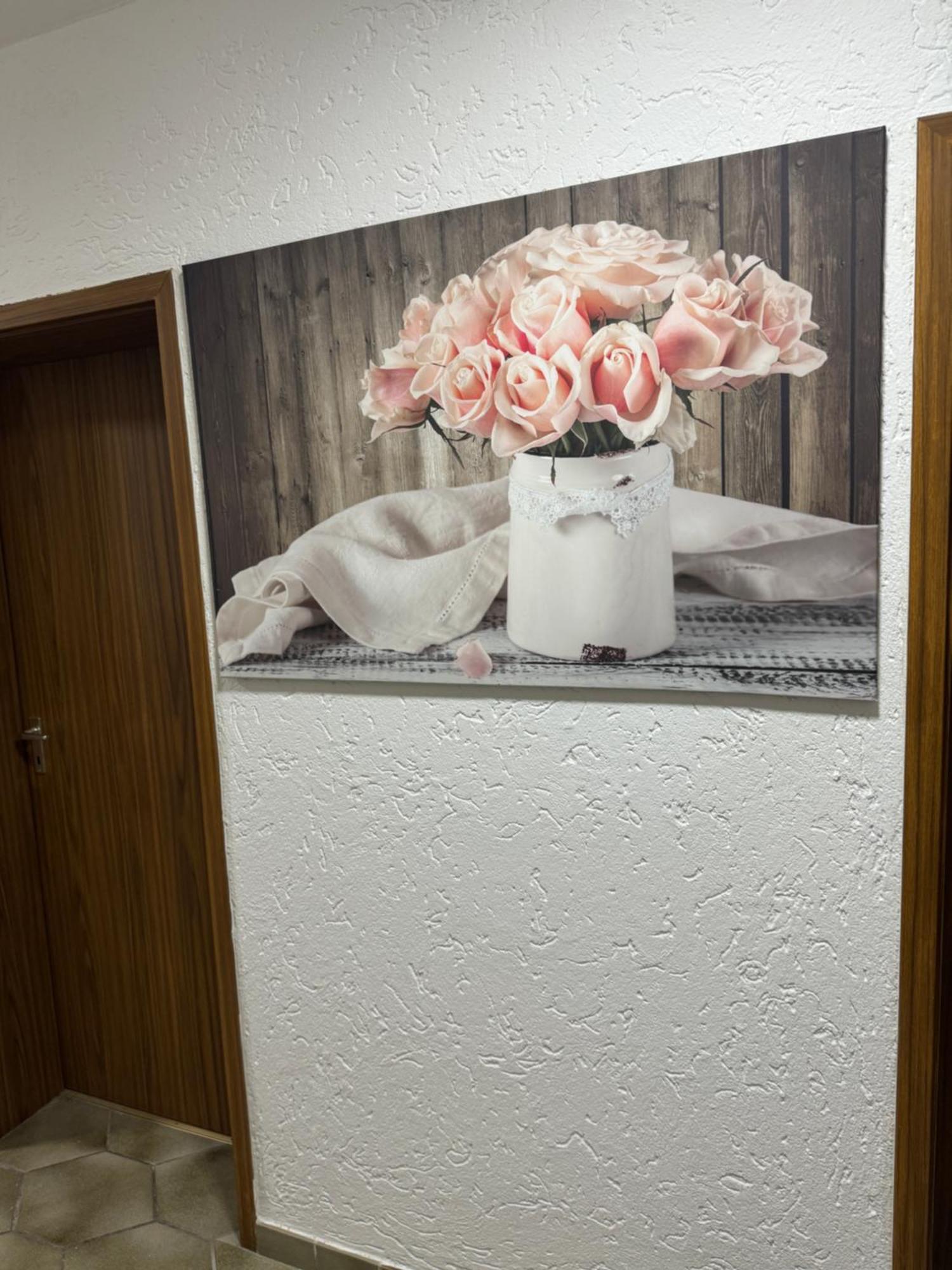 Laras Voll Ausgestattete Gartenwohnung Mit Wlan Und Tv Werne Exterior photo